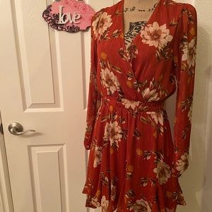NWOT Row A Floral Surplice Neck Ruffled Hem Dress